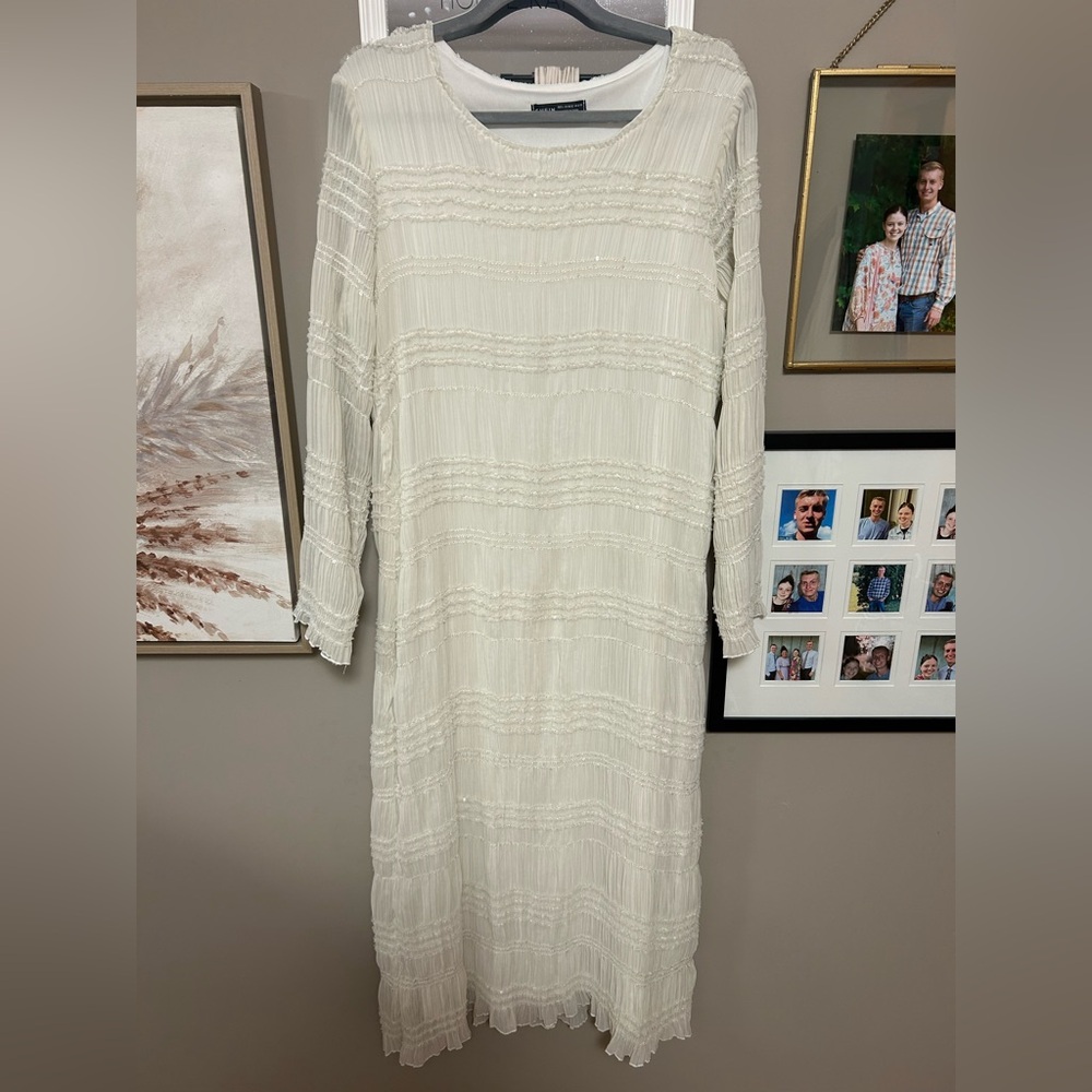 Chic Cream Long Sleeve Dress
